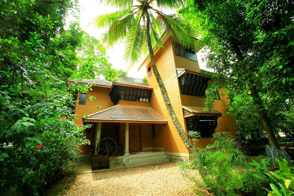 Appartement Malakkarethu House à Aranmula Extérieur photo